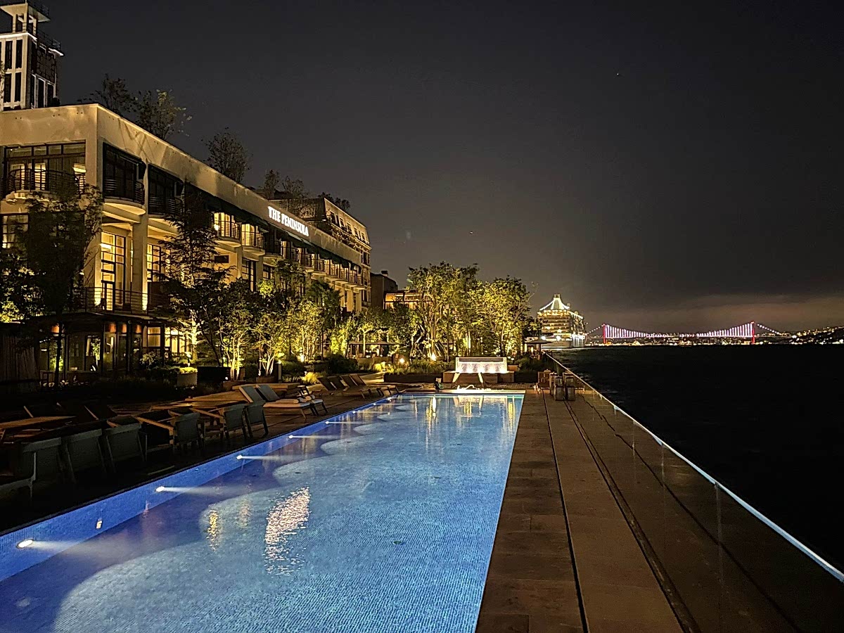 The Peninsula Hotel Bakı, Hizmete Açıldı!